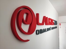 3D nesvetelná reklama