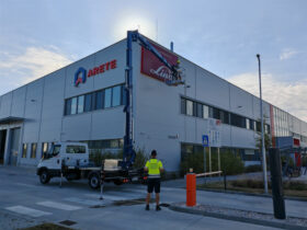 Prenájom plošiny s obsluhou